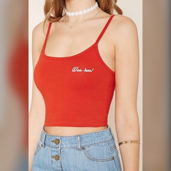 Forever 21 Tops - Super cute cropped tank top